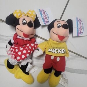 Vintage Disney Mickey & Minnie plush dolls y2k Disney Store beanies